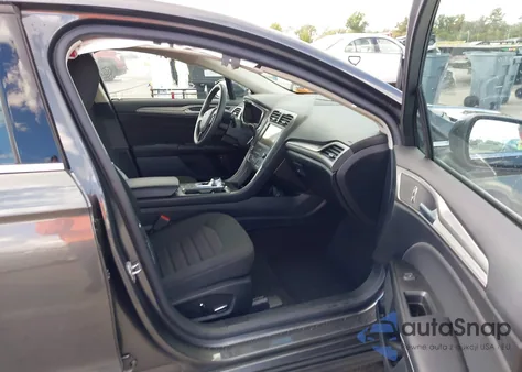 2019 Ford Fusion Hybrid Se из США, поврежденный, VIN 3FA6P0LU0KR197832